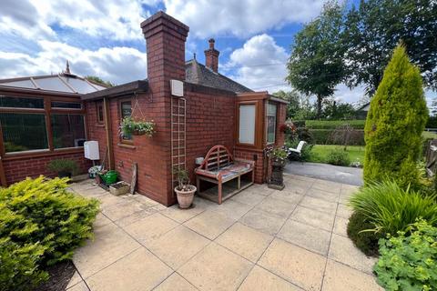 2 bedroom detached bungalow for sale, Light Oaks Avenue, Stoke-On-Trent