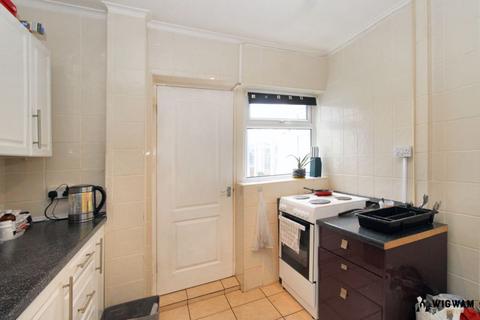 2 bedroom terraced house for sale, Elgar Road, Hull, HU4