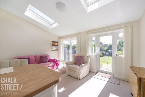 70 Heather Way, Romford, RM1 4TA