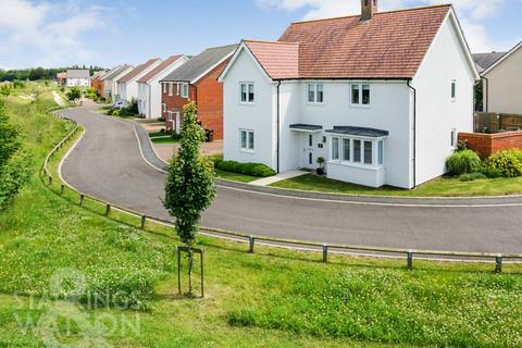 5 bedroom detached house for sale, Osprey Crescent, Wymondham