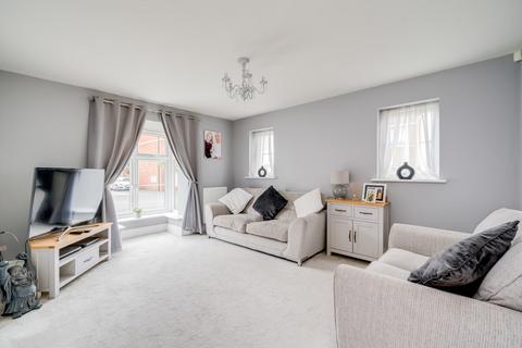 8 Weavers Way, Scholes, Cleckheaton, BD19 6AN