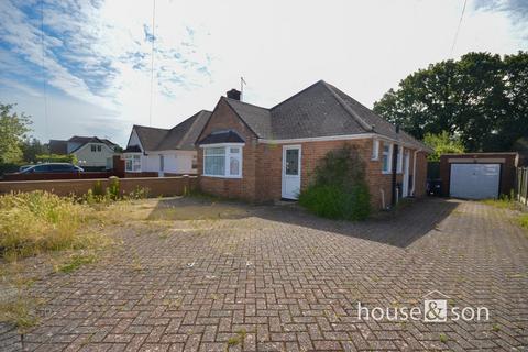 2 bedroom detached bungalow for sale, Meadow View Road, Bournemouth