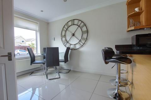 4 bedroom detached house for sale, Norwood Close, Elm Tree