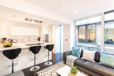 1 bedroom flat for sale, London, London EC4M