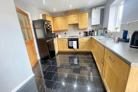 3 bedroom semi-detached house for sale, Aldergrove Kingsway, Gloucester GL2