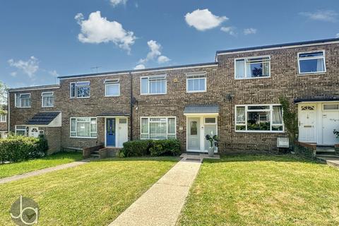 3 bedroom terraced house for sale, Thorpe Walk, Colchester