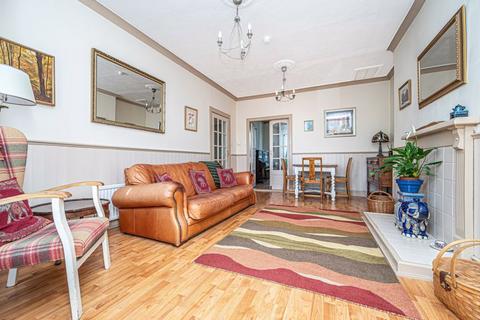 3 bedroom flat for sale, Harcourt Road, Kirkcaldy
