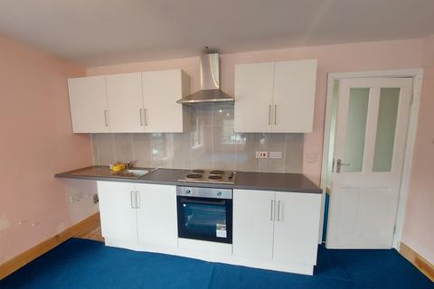 1 bedroom apartment to rent, White Abbey Road, Bradford, BD8
