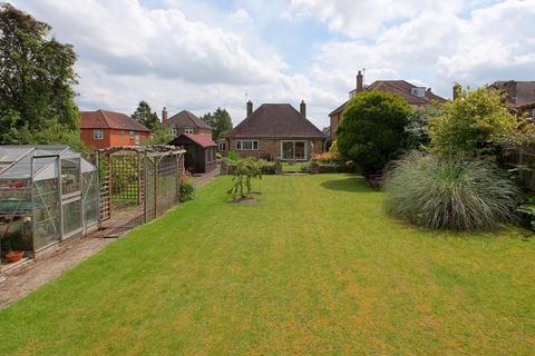 3 bedroom detached house for sale, Back Lane, Chalfont St. Giles