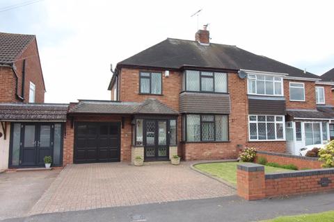 3 bedroom semi-detached house for sale, Holcroft Road, Kingswinford DY6