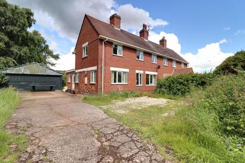 3 bedroom end of terrace house for sale, Tixall Road, Stafford ST18