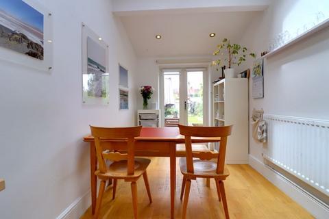 30 Tithe Barn Road, Stafford, ST16 3PH