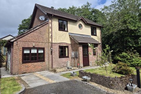 3 bedroom property with land for sale, Nant Arw, Capel Hendre SA18