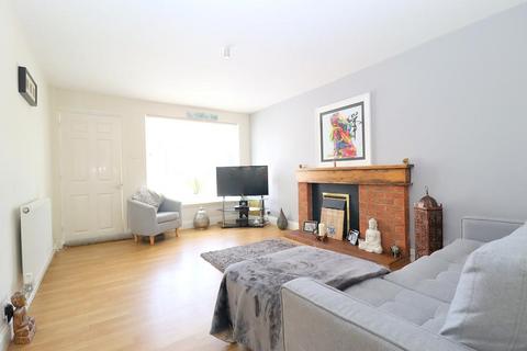 3 bedroom semi-detached house for sale, Cicero Drive, Barton Hills, Luton, Bedfordshire, LU3 4DA