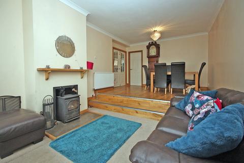 4 bedroom detached house for sale, Glan Beuno Estate, Bontnewydd, Caernarfon, Gwynedd, LL55
