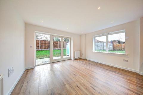 undefined, Kingston Road, Wimbledon Chase, London, SW20 8BU