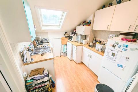 1 bedroom flat for sale, West Hampstead, London NW6