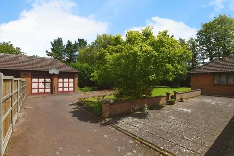 5 bedroom detached bungalow for sale, St Pauls Road North, Walton Highway, Wisbech, Cambs, PE14 7DN