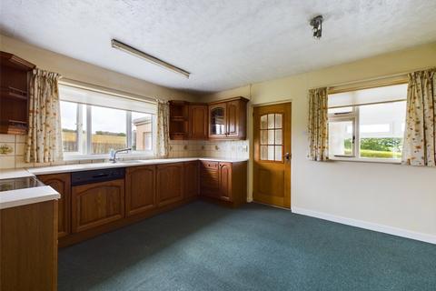 3 bedroom bungalow for sale, Lifton, Devon