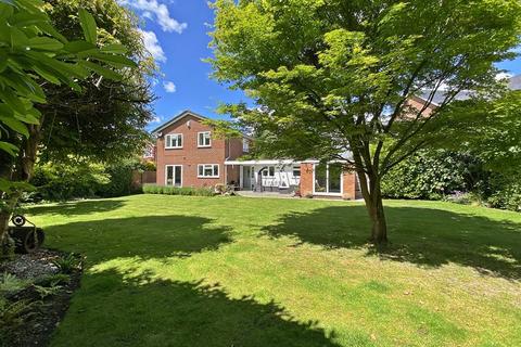 4 bedroom detached house for sale, BOURNE END