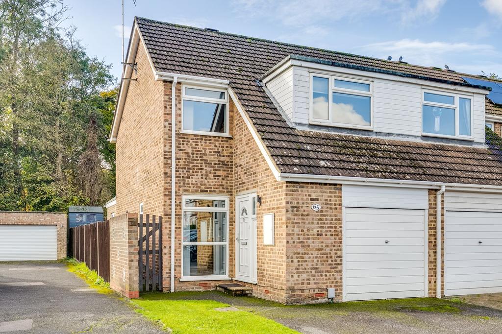 Trapstyle Road, Ware SG12 3 bed end of terrace house for sale £500,000