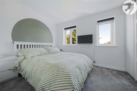 15 Ruby Tuesday Drive, Dartford, DA1 5RE