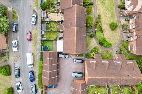 90 Knights Manor Way, Dartford, DA1 5SP