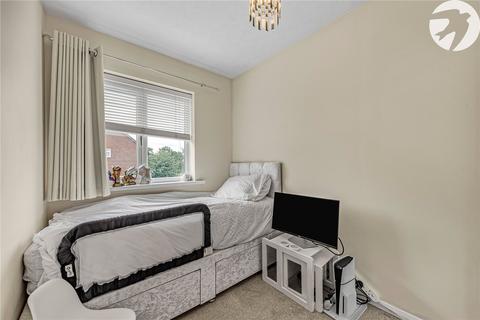 90 Knights Manor Way, Dartford, DA1 5SP