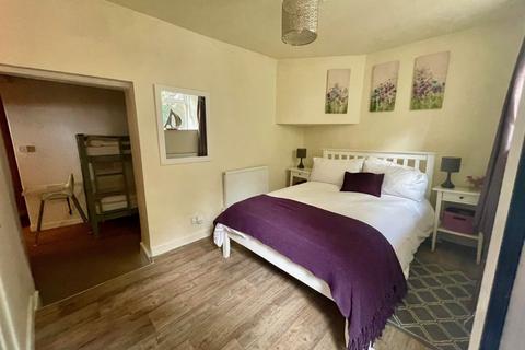 2 bedroom flat for sale, Flat 1, Orielton Hall, Barmouth, LL42 1SU