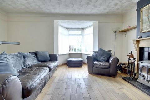 4 bedroom end of terrace house to rent, Leominster Road, Portsmouth