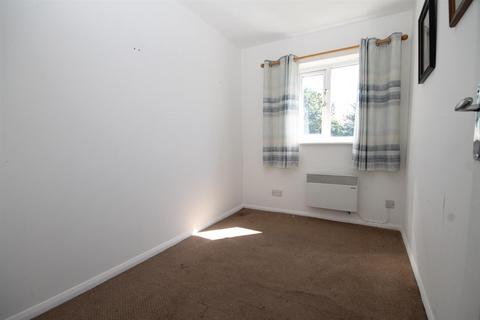 2 bedroom flat for sale, 4, Primrose Close, Wallington