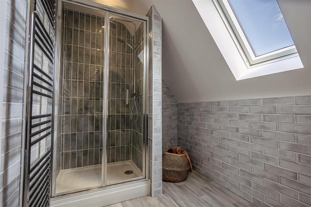 En suite shower room