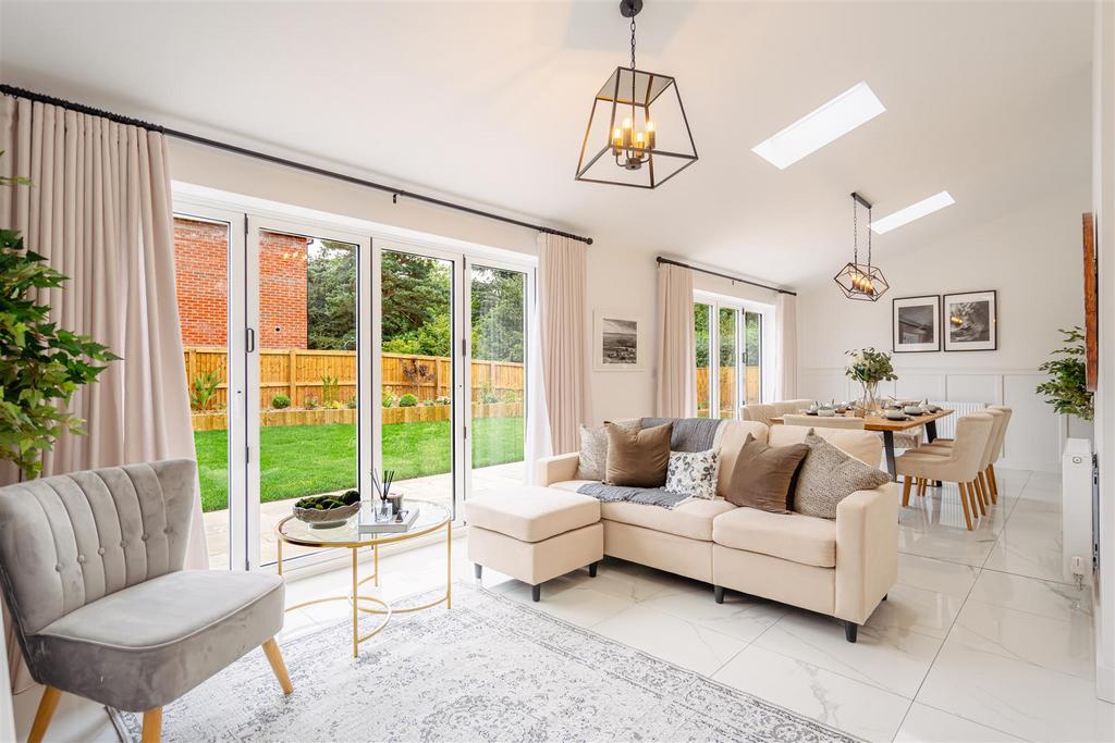 Sitting dining room