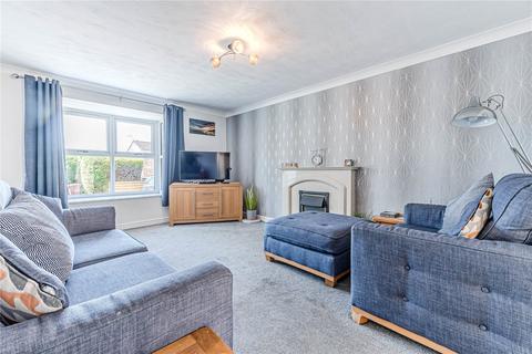 3 bedroom semi-detached house for sale, Dale Park Avenue, Leeds, West Yorkshire