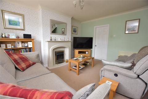 3 bedroom semi-detached house for sale, Kent Crescent, Pudsey, West Yorkshire