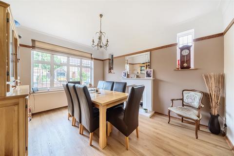 4 bedroom detached house for sale, Broxbourne Road, Orpington BR6