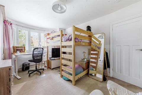 29 Bruton Way, London, W13 0BY