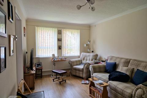 2 bedroom retirement property for sale, Heathfield Way, Nailsea BS48