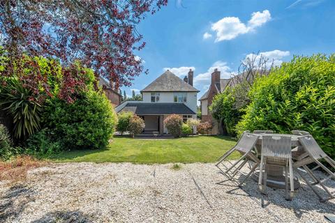129 Rectory Road, Sutton Coldfield, B75 7RT