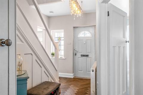 129 Rectory Road, Sutton Coldfield, B75 7RT