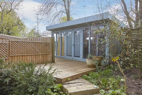 47 Fulbrooke Road, Cambridge, CB3 9EE