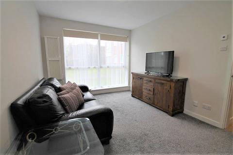 1 bedroom flat to rent, Staines Road West, Sunbury-on-Thames TW16