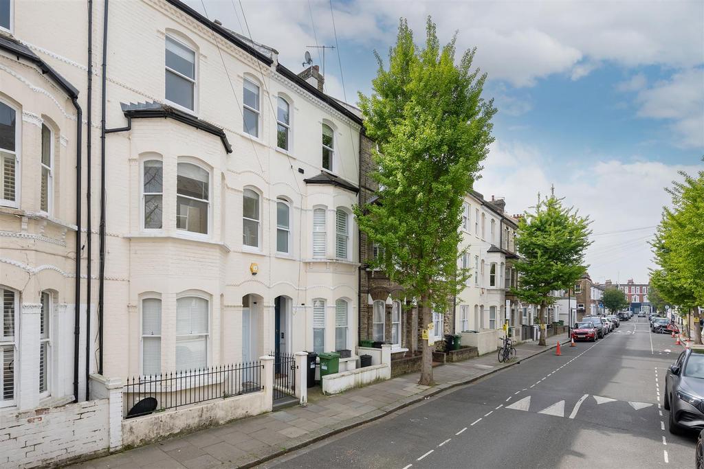 35 Sharrold Road Lo-19.jpg