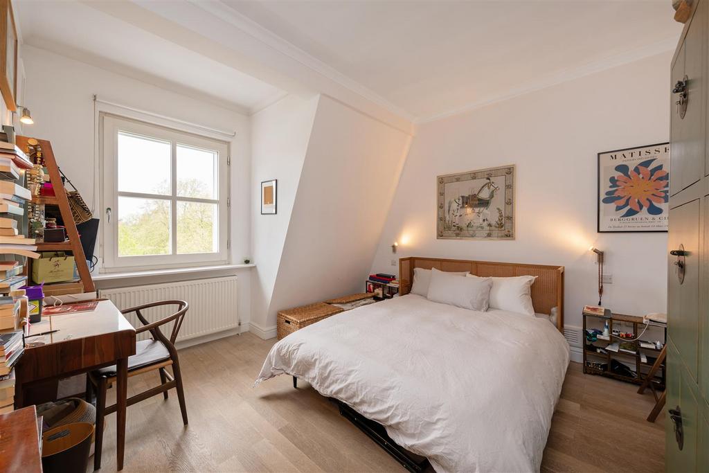 5, 73 Cadogan Square Hi-9.jpg