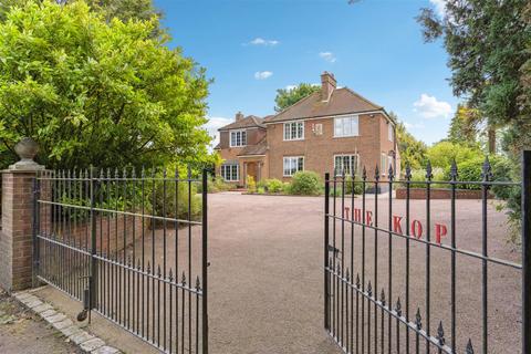 4 bedroom detached house for sale, Punch Bowl Lane, St. Albans, AL3