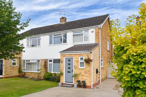 3 bedroom semi-detached house for sale, Foxes Way, Warwick