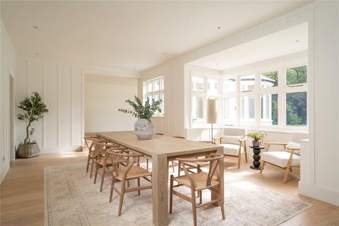 21 Ernle Road, London, SW20 0HH