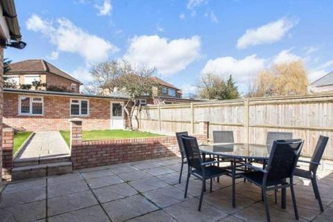 7 bedroom semi-detached house to rent, Foster Road, London W3