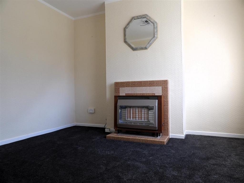 Southdown View, Port Talbot 3 bed semidetached house £875 pcm (£202 pw)