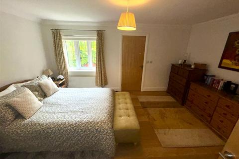 5 Bridgelands Close, Beckenham, BR3 1JU